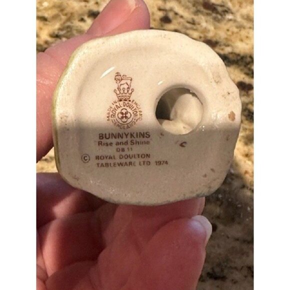 Bunnykins Figurines by Royal Doulton Rise & Shine DB 11 1974 - Picture 5 of 5